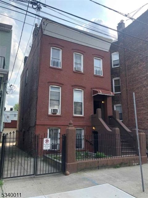 333 Forrest St Jersey City NJ 07304