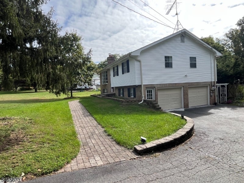22 Spring Valley Rd