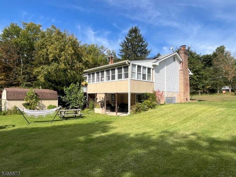 22 Spring Valley Rd
