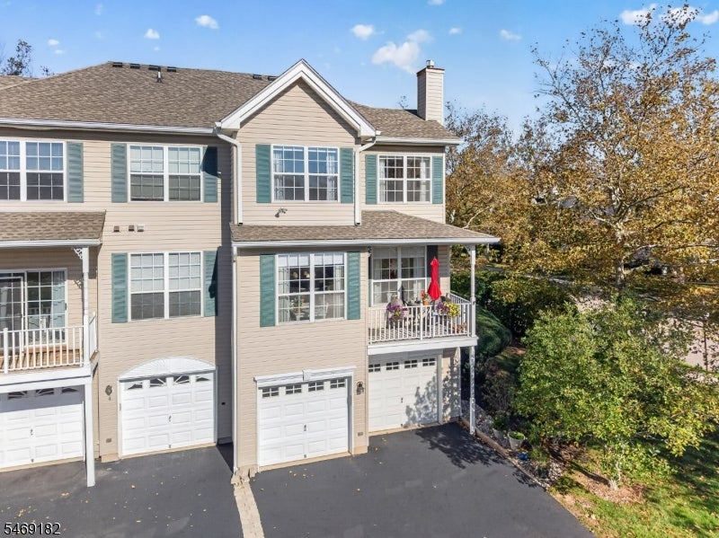 2 Windham Ct