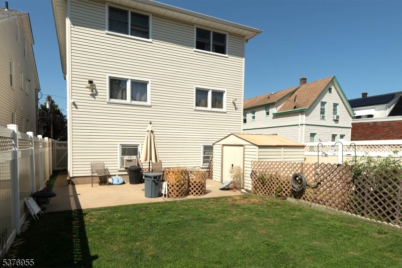 70 Wood St