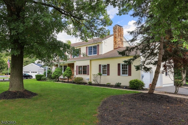 3 Ivy Ln