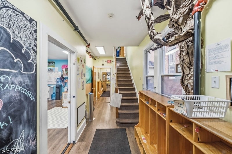 213 Glenridge Ave