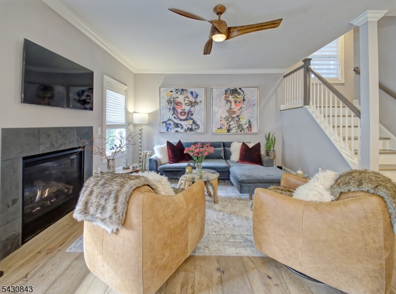 315 Lincoln St
