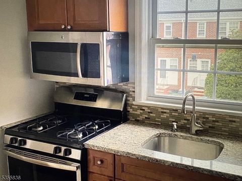 293B Elmwood Ave Maplewood Twp. NJ 07040