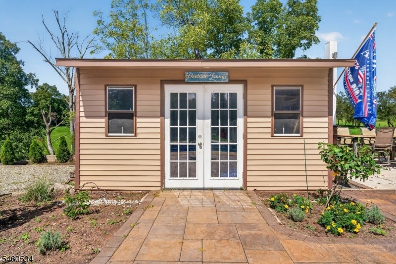6 Pinewood Rd