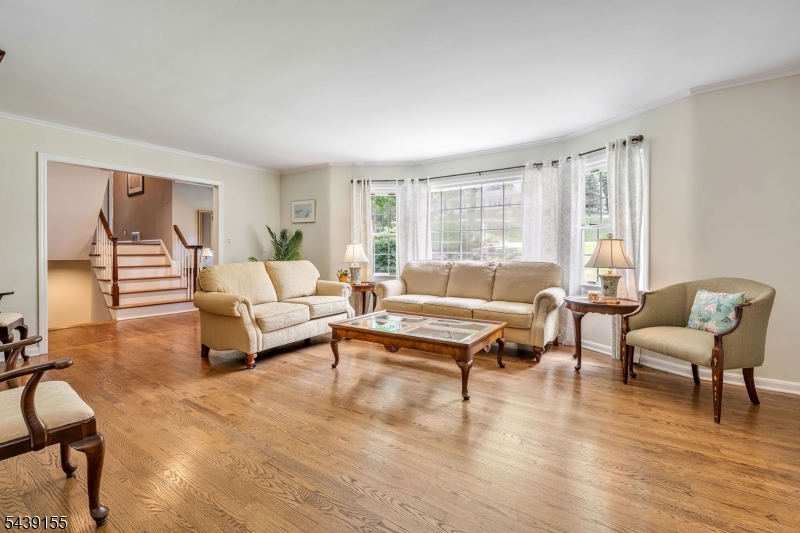 33 Runnymede Rd