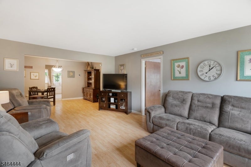 105 Waterfront Dr