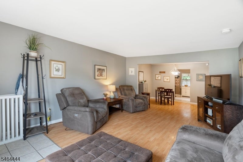 105 Waterfront Dr