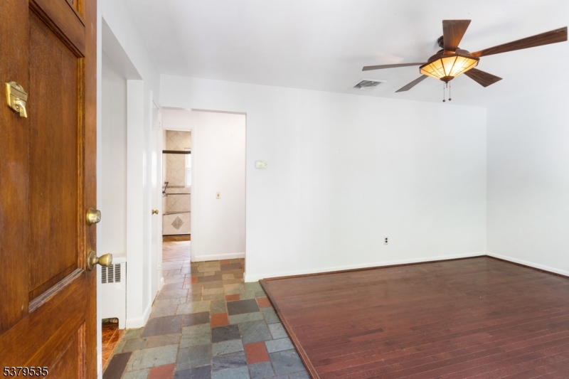 518 Curtis Rd