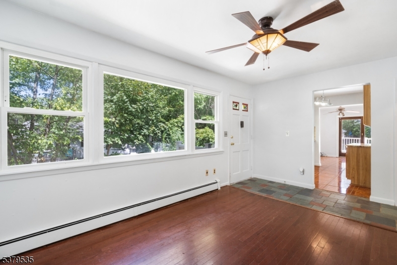 518 Curtis Rd