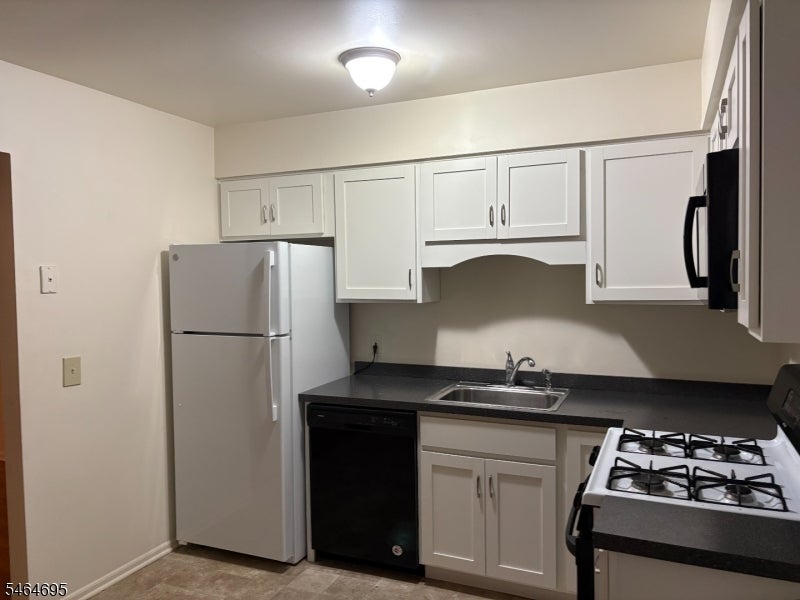 151 Locust Ct 151