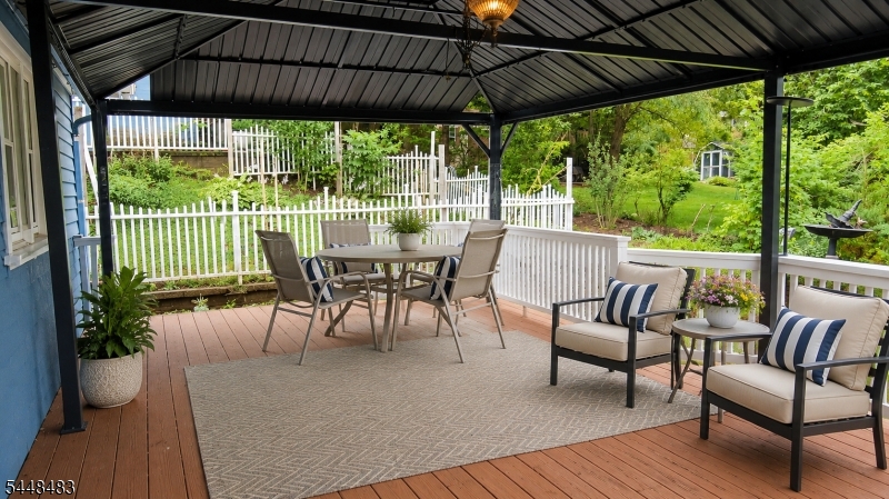 129 Hickory Tavern Rd
