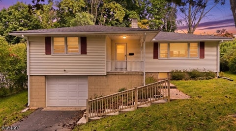 Photo for 50 Hunters Ln