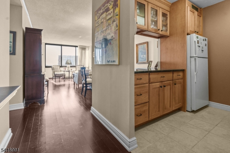 770 Anderson Ave-14C 14C