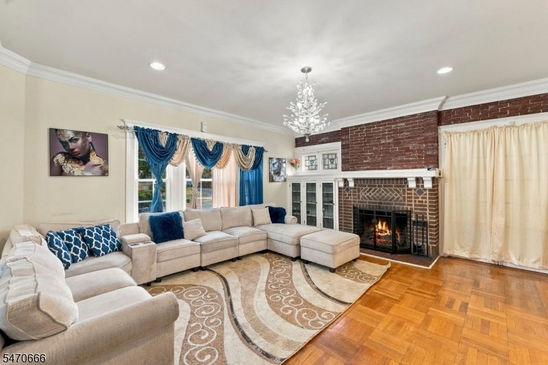 62-64 Shephard Ave