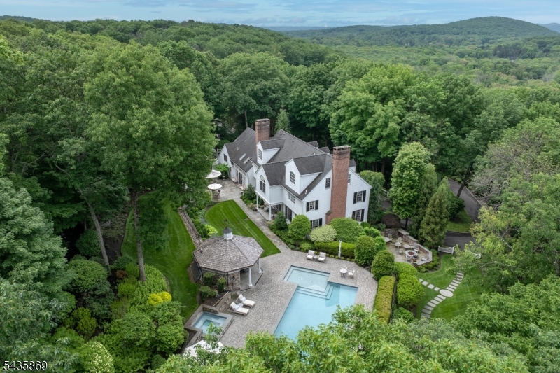 19 Cliffside Way