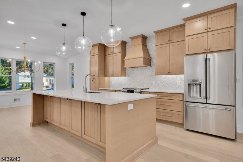349 Charnwood Rd