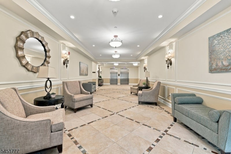 4315 Hoover Ln