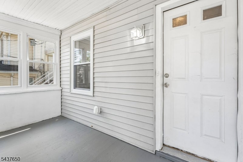 11.5 Abbett Ave