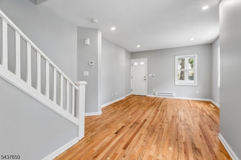 11.5 Abbett Ave