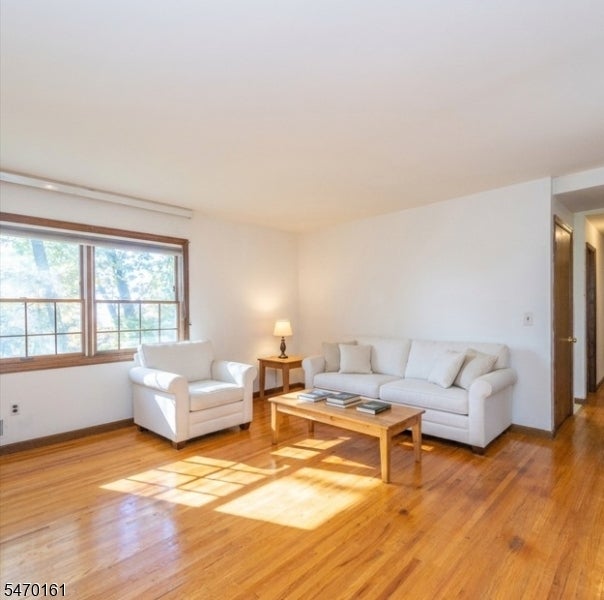 195 Mount Pleasant Ave