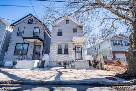 289 Rose St Newark City NJ 07108