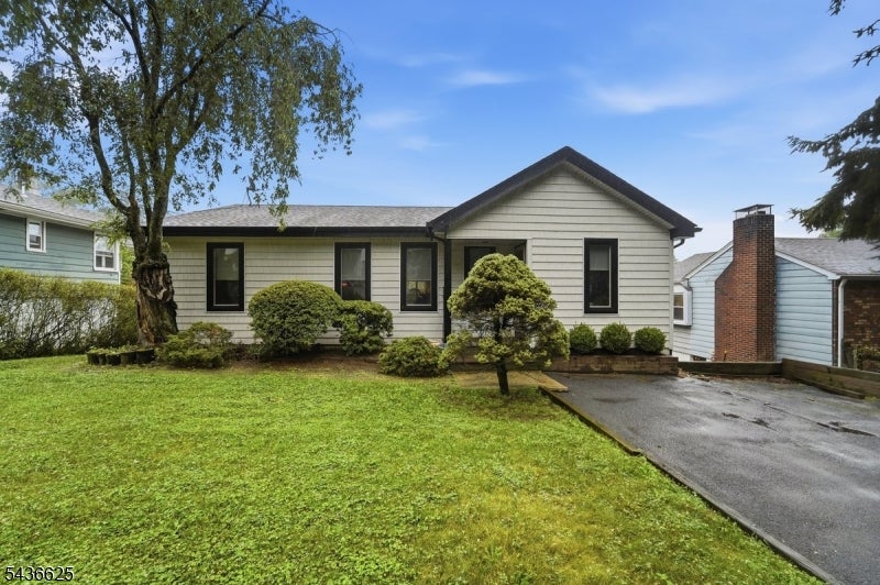 68 Seminole Ave