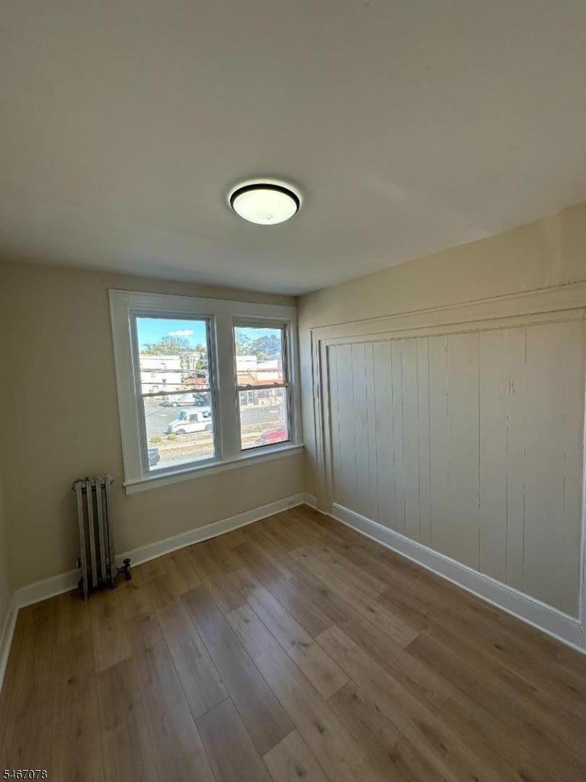 264 Lyons Ave