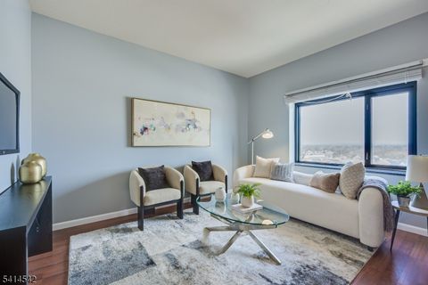 1 Carriage City Plz 1215 Rahway City NJ 07065