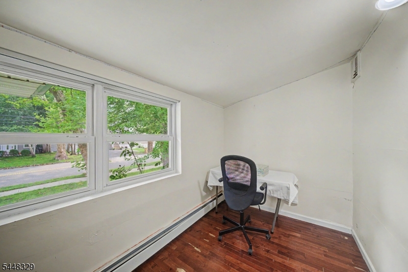 104 Lake Shore Dr