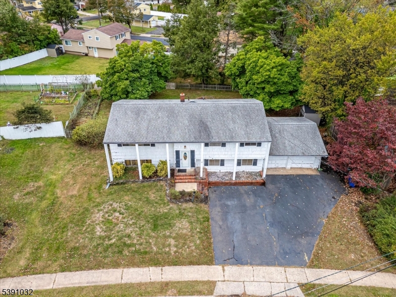 12 Barker Rd