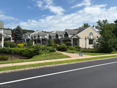 41 Mountain Blvd Warren Twp. NJ 07059