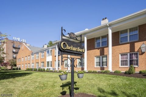 Photo of 260 Prospect St #15, Westfield, NJ 07090 (MLS # 3994151)