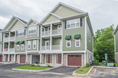 18 Chaz Way 18 Fairfield Twp. NJ 07004