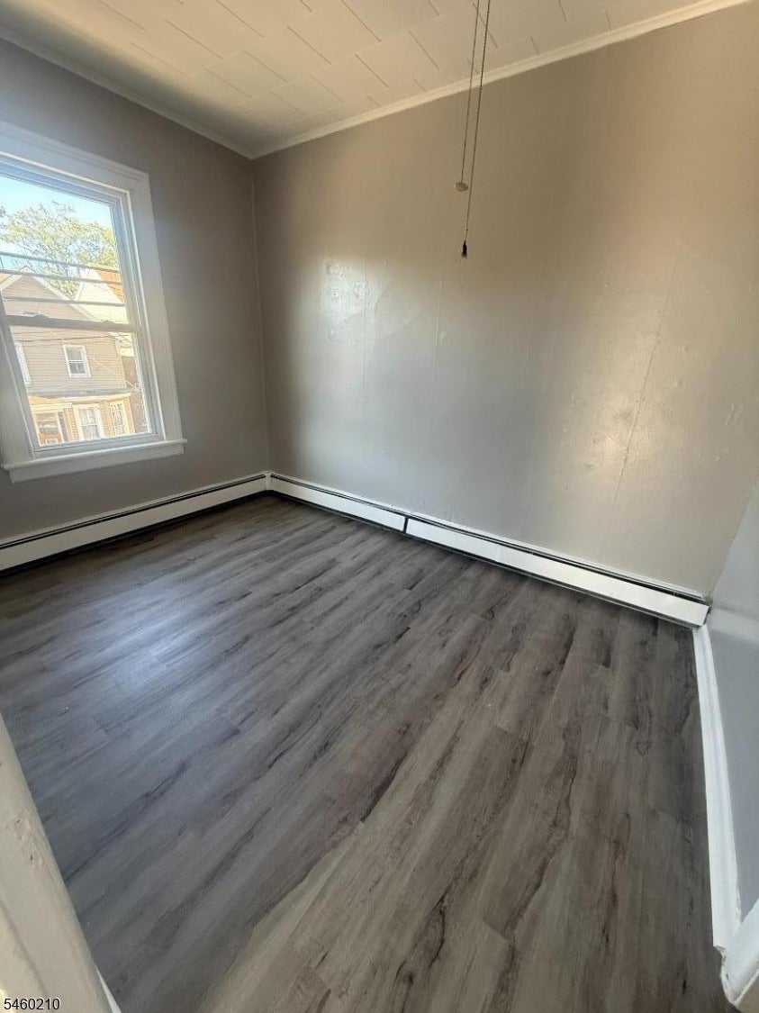 65 Highland St 2