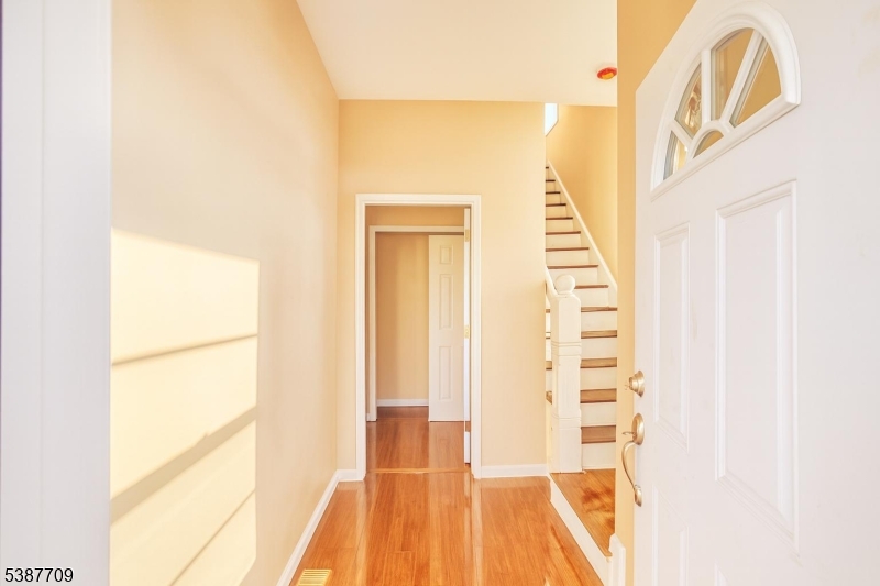 153 Walnut St 2