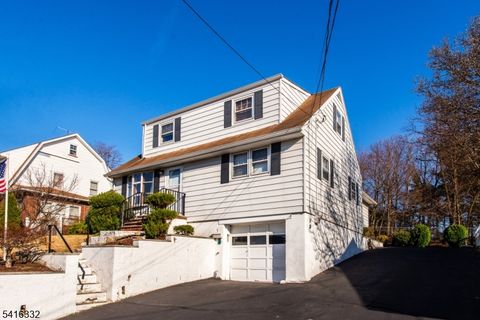 274 Dewey Ave Totowa Boro NJ 07512