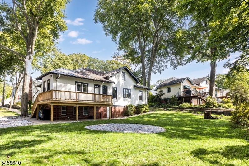 37 Forest Drive