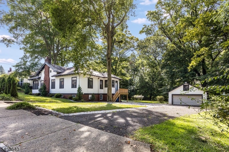 37 Forest Drive