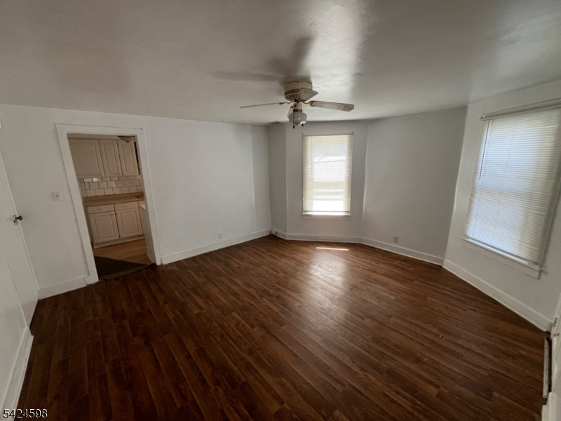 155 W Washington Ave