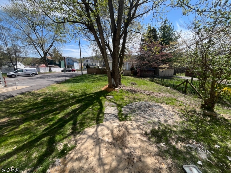 155 W Washington Ave