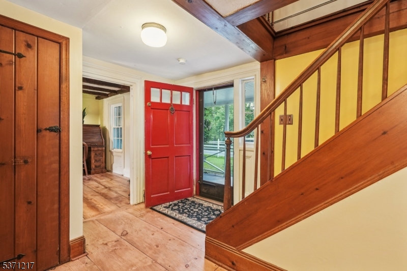 34 Farmersville Rd
