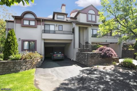 42 Schindler Ter West Orange Twp. NJ 07052