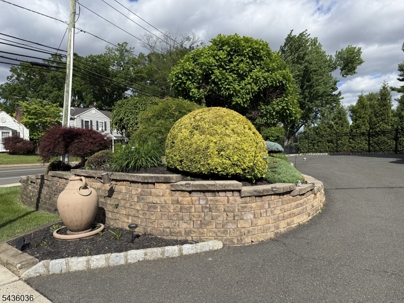 1 Hartman Ct