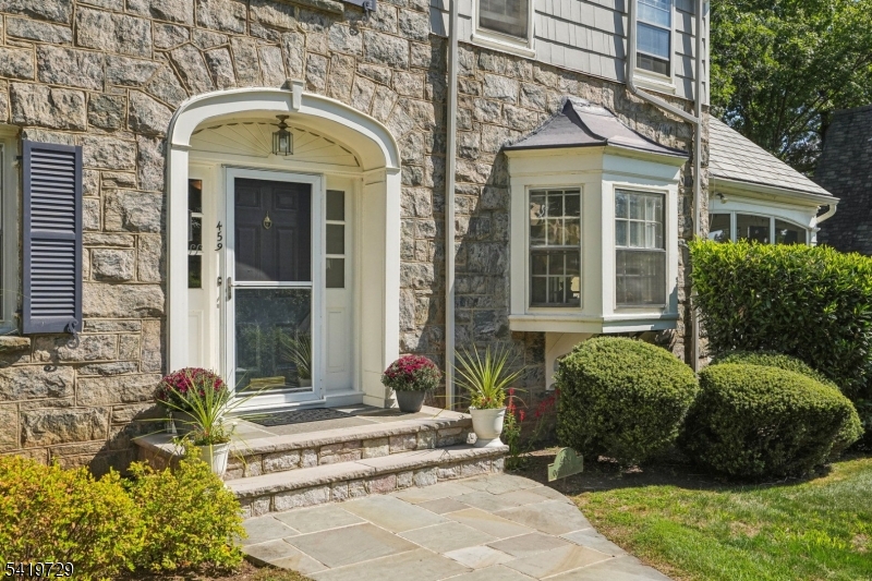 459 OVERHILL ROAD