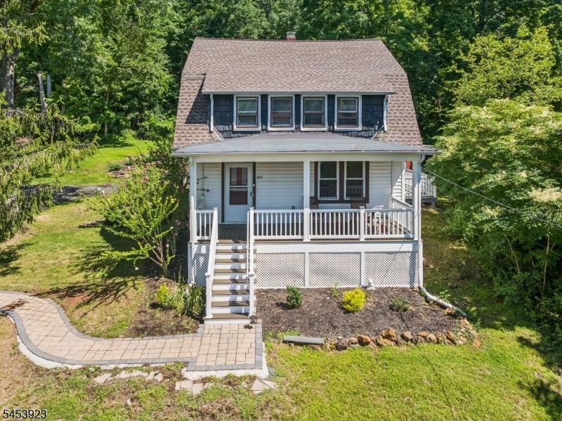 464 Watchung Ave