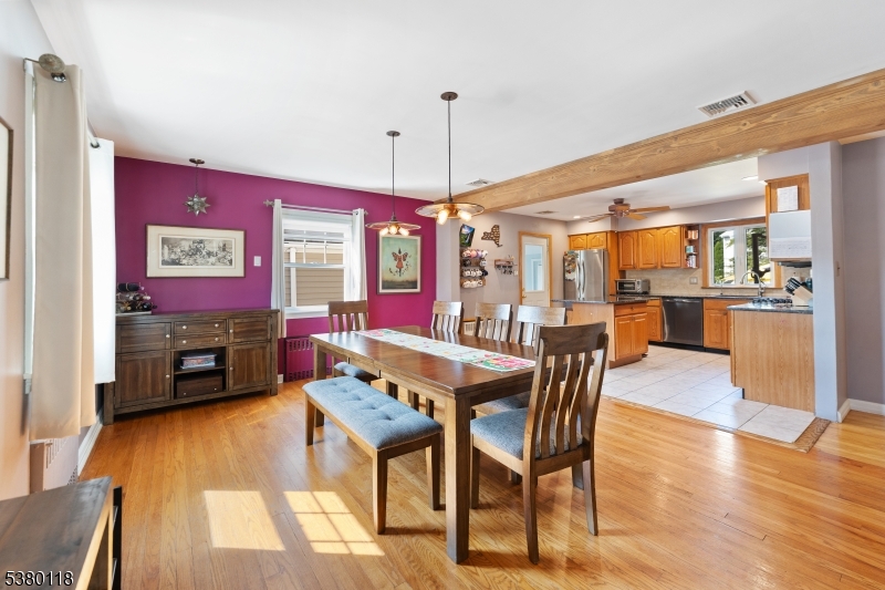 14 Woodside Ave