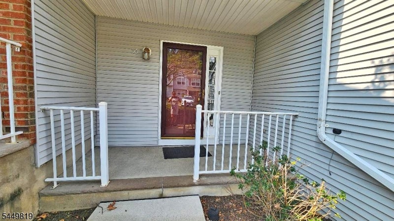 56 Hickory Way