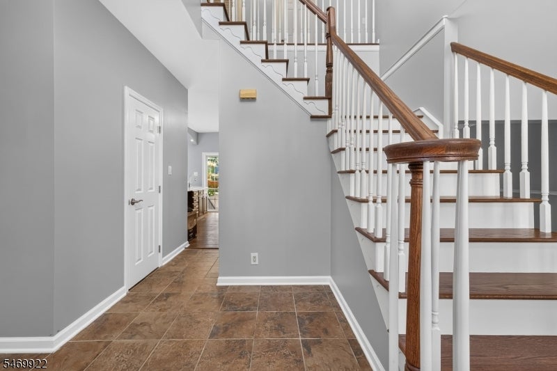 1 Heather Hills Rd